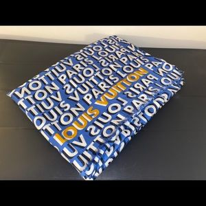 Louis Vuitton Blue & White Logo Men's Scarf M70521